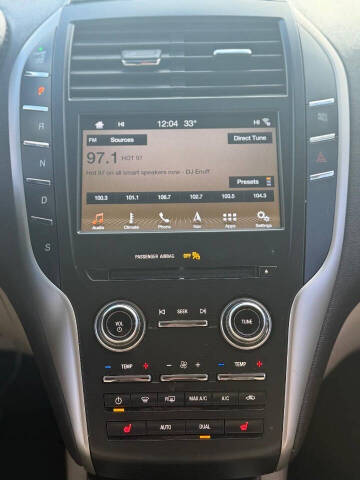 2017 Lincoln MKC Select