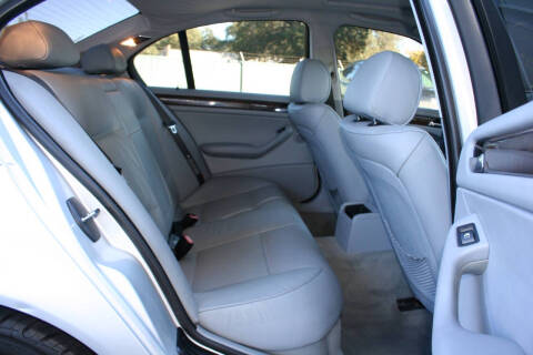 2003 BMW 3 Series 325i