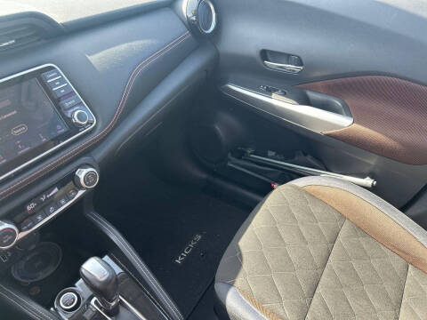 2018 Nissan Kicks SR