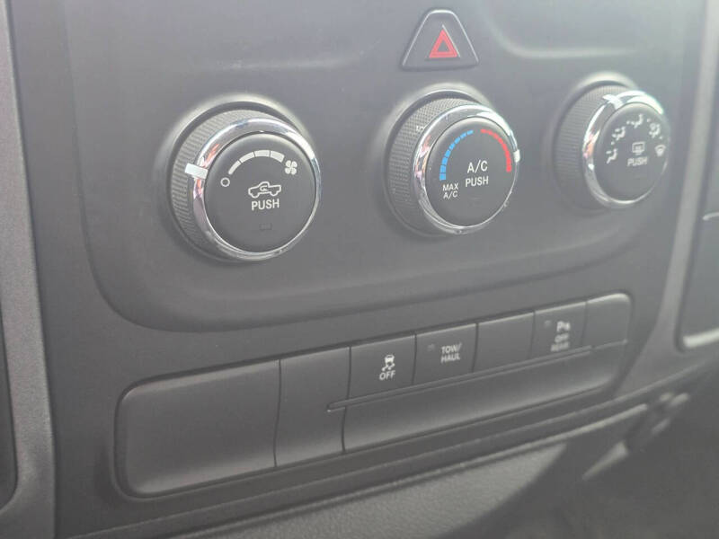 2017 RAM 2500 Tradesman