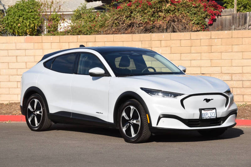 2021 Ford Mustang Mach-E Select RWD photo 18