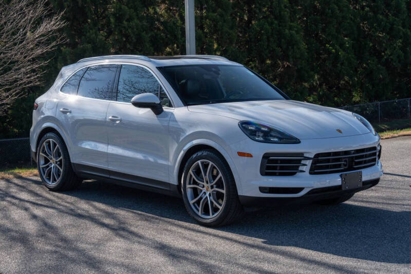 2023 Porsche Cayenne S