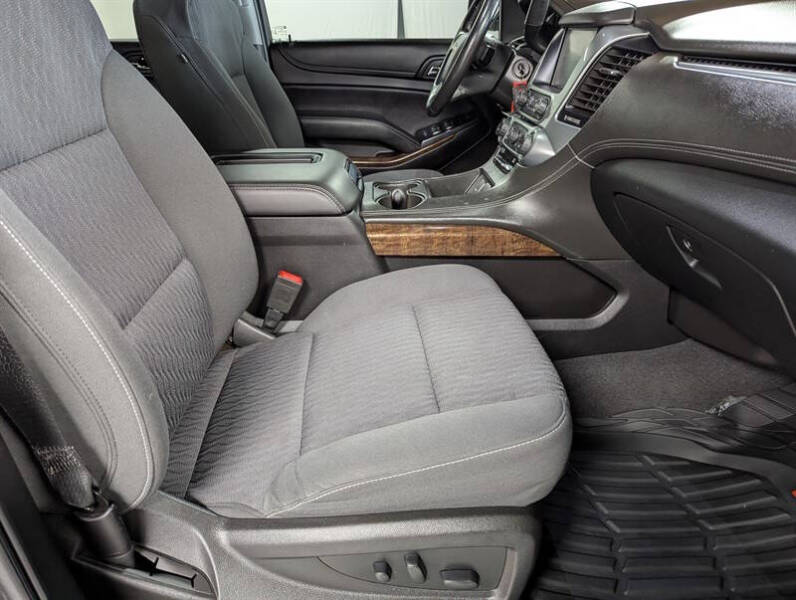 2020 Chevrolet Suburban LS