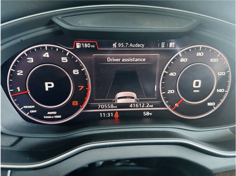 2018 Audi Q5 2.0T quattro Premium Plus