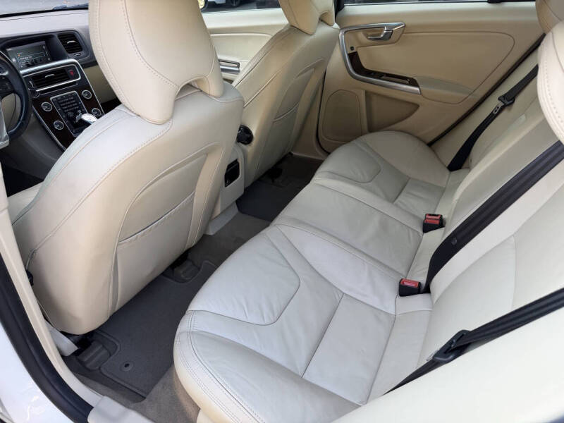 2013 Volvo S60 T5 Premier