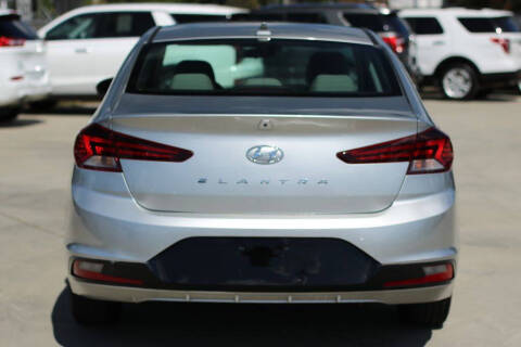 2020 Hyundai Elantra