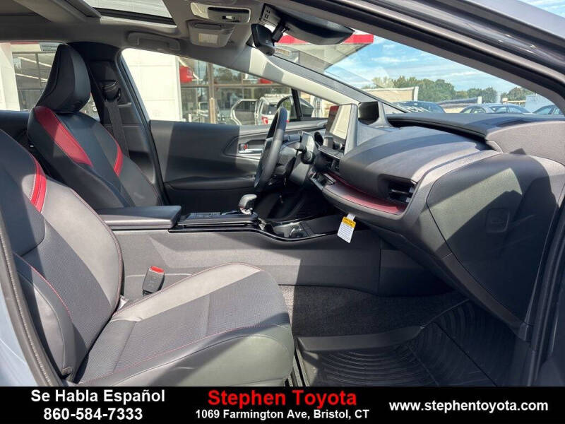 2025 Toyota Prius Plug-in Hybrid XSE