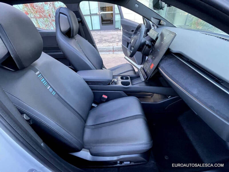 2023 Fisker Ocean Ultra