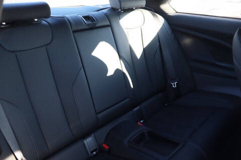 2025 BMW 2 Series 230i xDrive