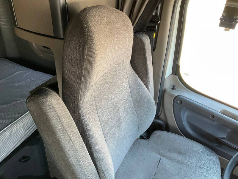 2020 Freightliner Cascadia