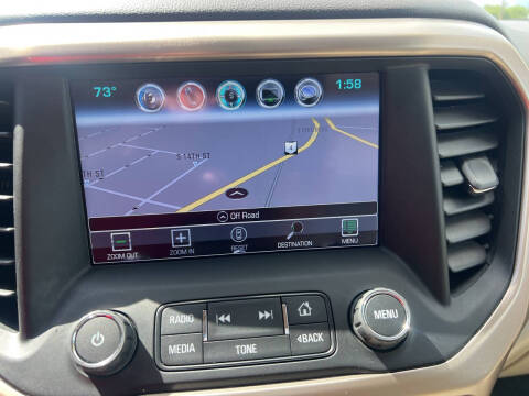 2017 GMC Acadia Denali