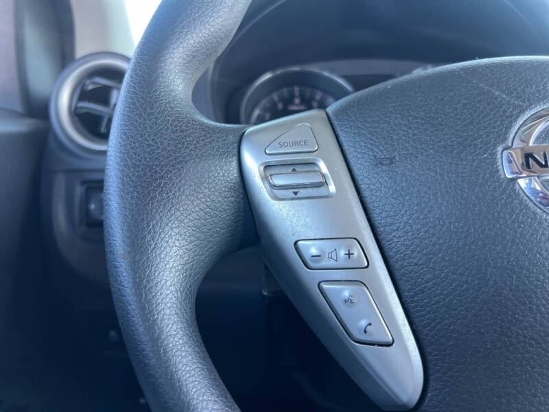 2019 Nissan Versa