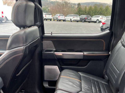 2023 Ford F-350 Super Duty Platinum