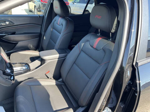 2025 Chevrolet Trax RS