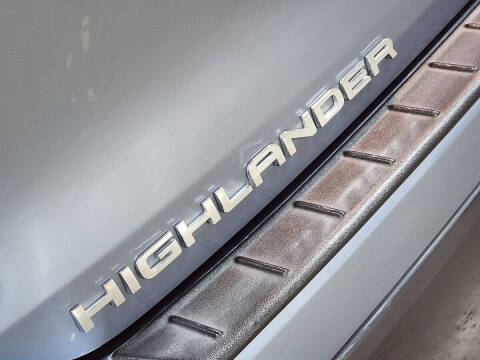 2022 Toyota Highlander Limited