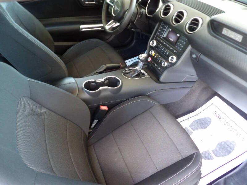 2015 Ford Mustang V6