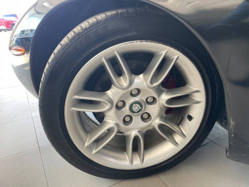 2002 Jaguar XK-Series XK8