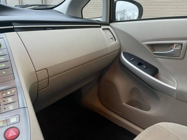 2014 Toyota Prius Five