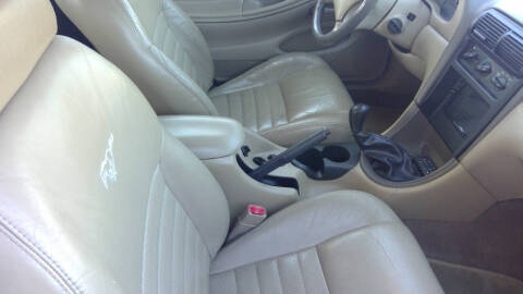 2000 Ford Mustang GT