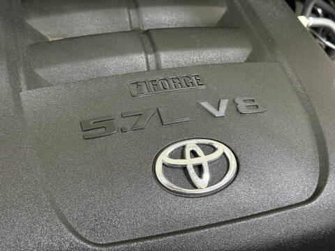 2011 Toyota Sequoia Platinum