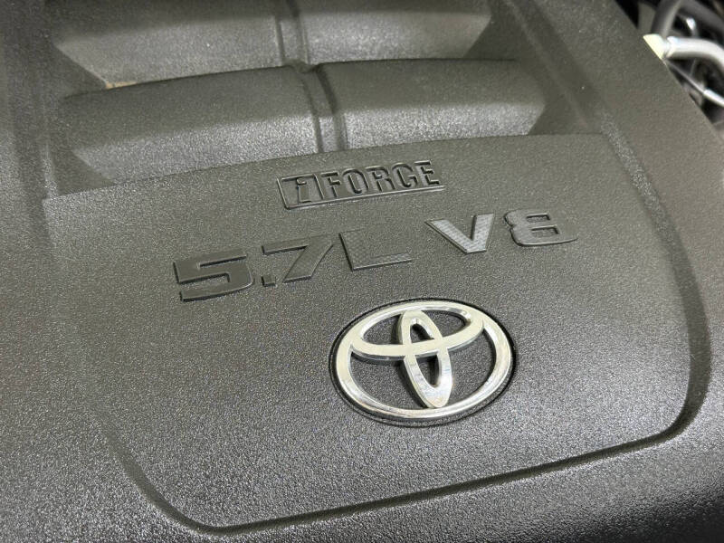 2011 Toyota Sequoia Platinum