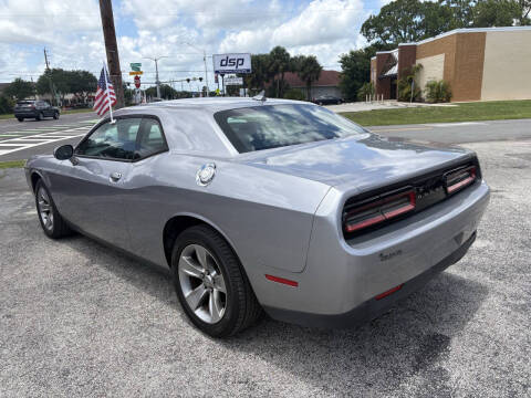 2016 Dodge Challenger SXT