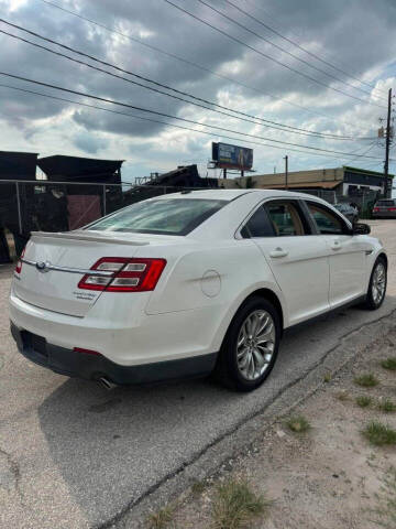 2013 Ford Taurus Limited