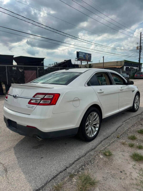 2013 Ford Taurus Limited