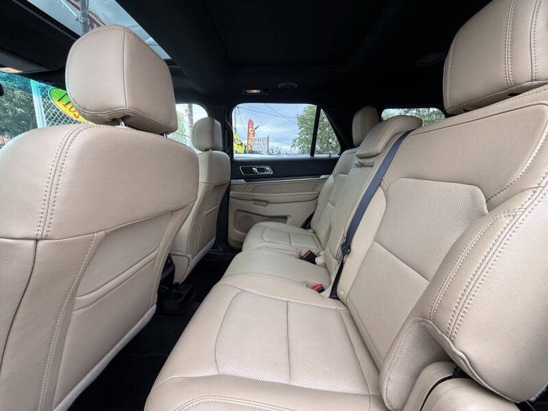 2017 Ford Explorer Limited