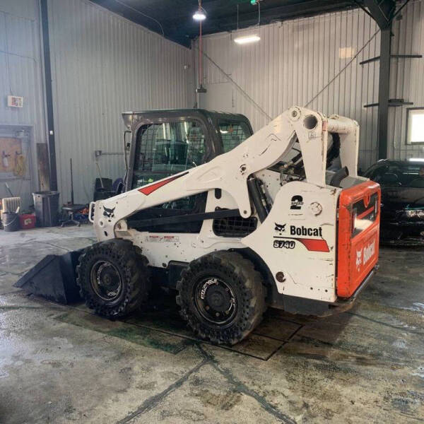 2018 Bobcat S740