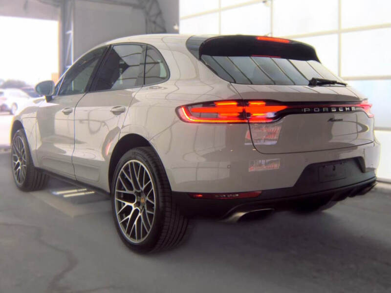 2020 Porsche Macan