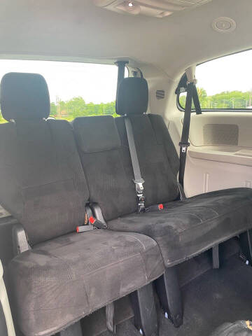 2012 Chrysler Town and Country Touring