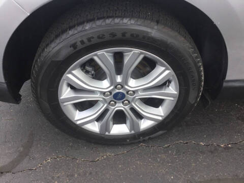 2021 Ford Edge Titanium