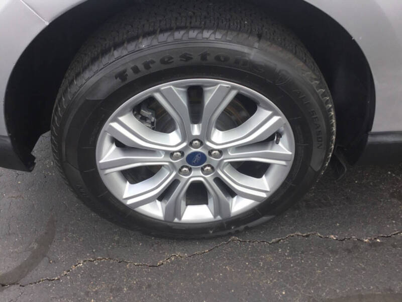 2021 Ford Edge Titanium