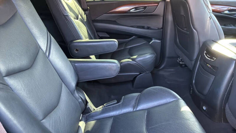 2015 Cadillac Escalade Premium