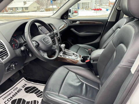 2017 Audi Q5 2.0T quattro Premium Plus