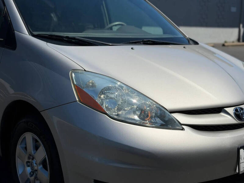 2006 Toyota Sienna