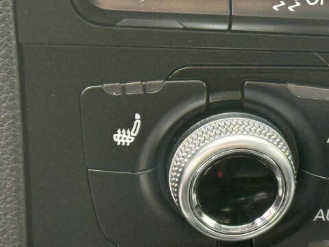 2016 Audi Q5 2.0T quattro Premium Plus