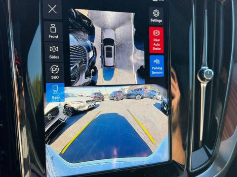 2026 Volvo V60 Cross Country B5 Plus