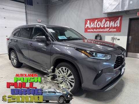 2021 Toyota Highlander Hybrid Platinum