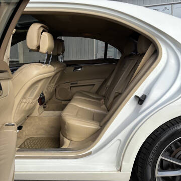 2010 Mercedes-Benz S-Class S 550 4MATIC