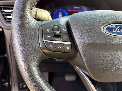 2020 Ford Escape Hybrid Titanium