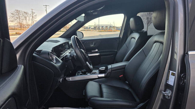 2023 Mercedes-Benz GLB GLB 250 4MATIC