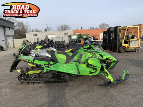2017 Arctic Cat M 8000 Mountain Cat (153)