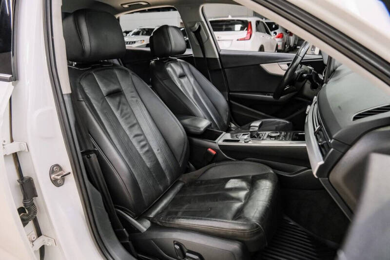 2017 Audi A4 2.0T quattro Premium