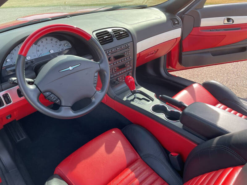 2002 Ford Thunderbird Deluxe