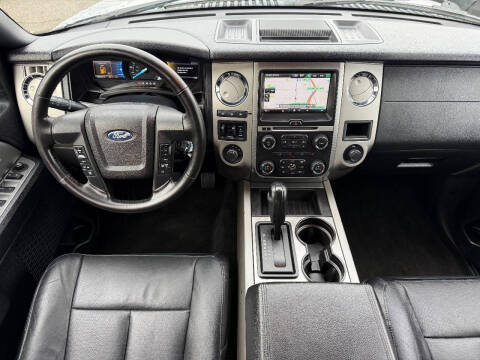 2015 Ford Expedition EL XLT