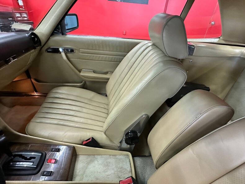 1982 Mercedes-Benz 380-Class 380 SL