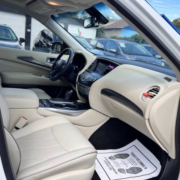 2017 Infiniti QX60