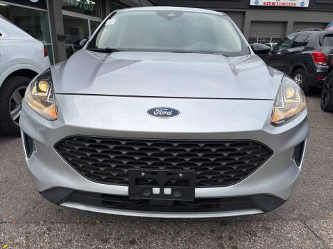 2020 Ford Escape S